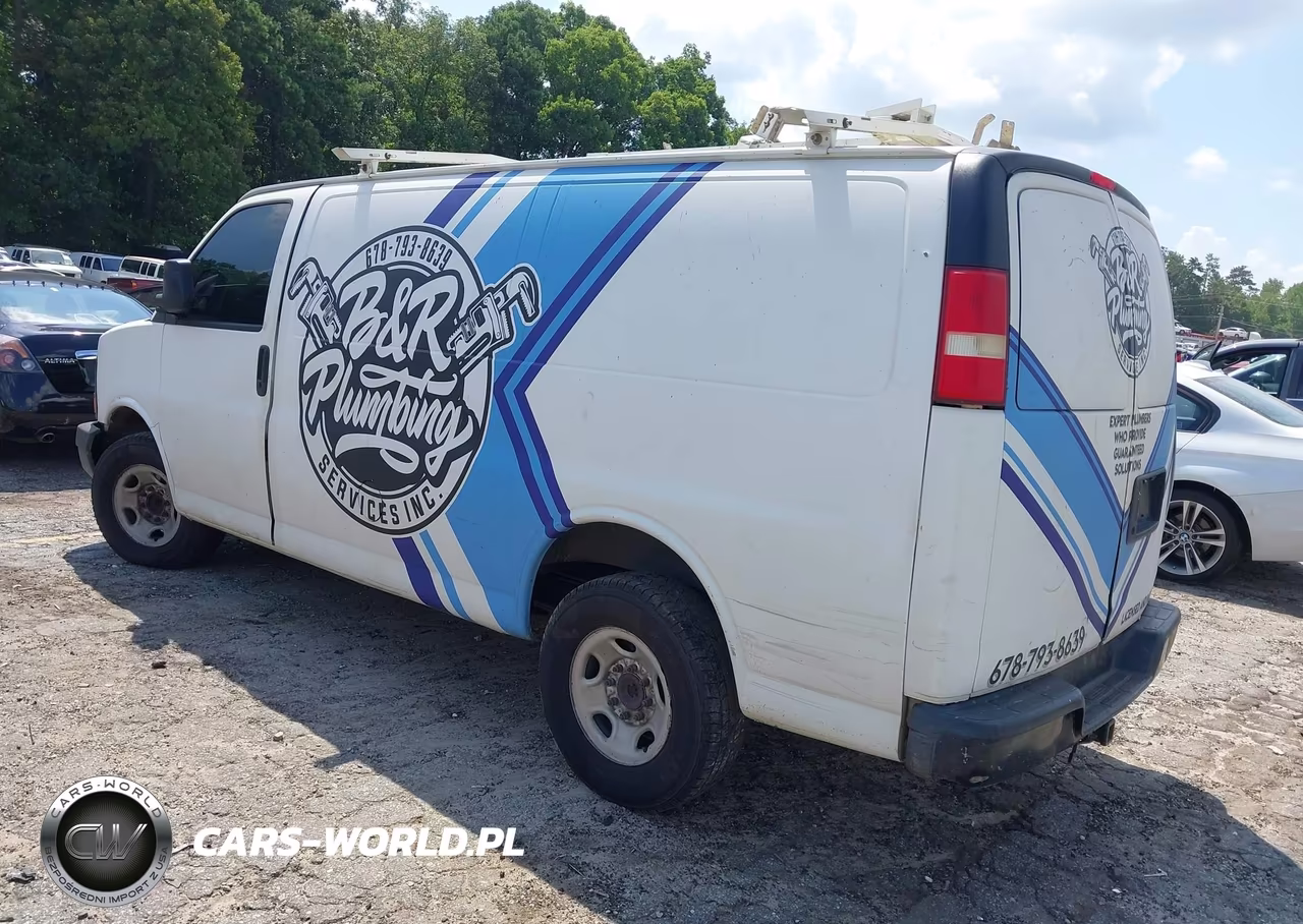 2009 Chevrolet Express Work Van VIN:1GCGG25C891125487 - 3