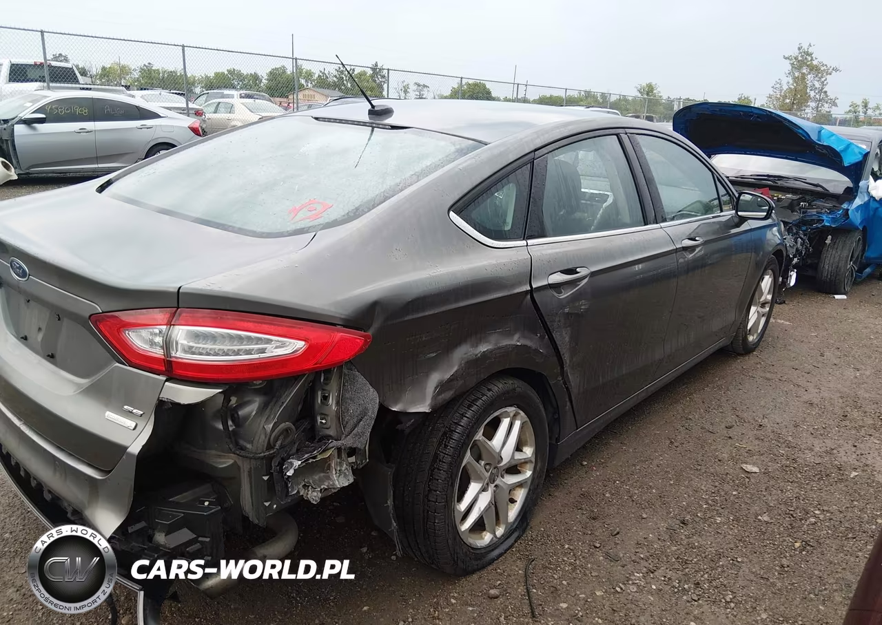 2013 Ford Fusion Se VIN:3FA6P0HR8DR199724 - 4