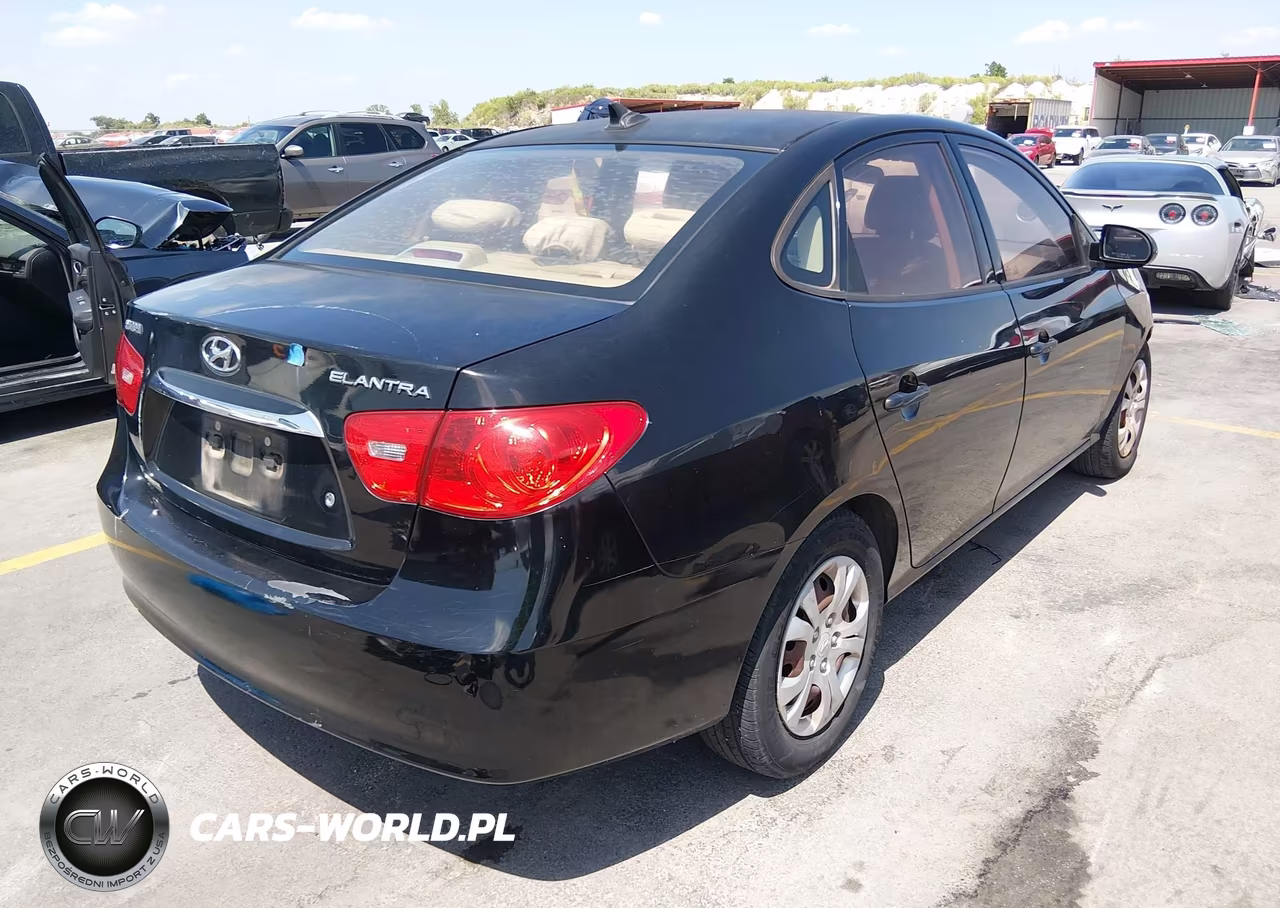 2010 Hyundai Elantra Gls VIN:KMHDU4AD9AU972863 - 4