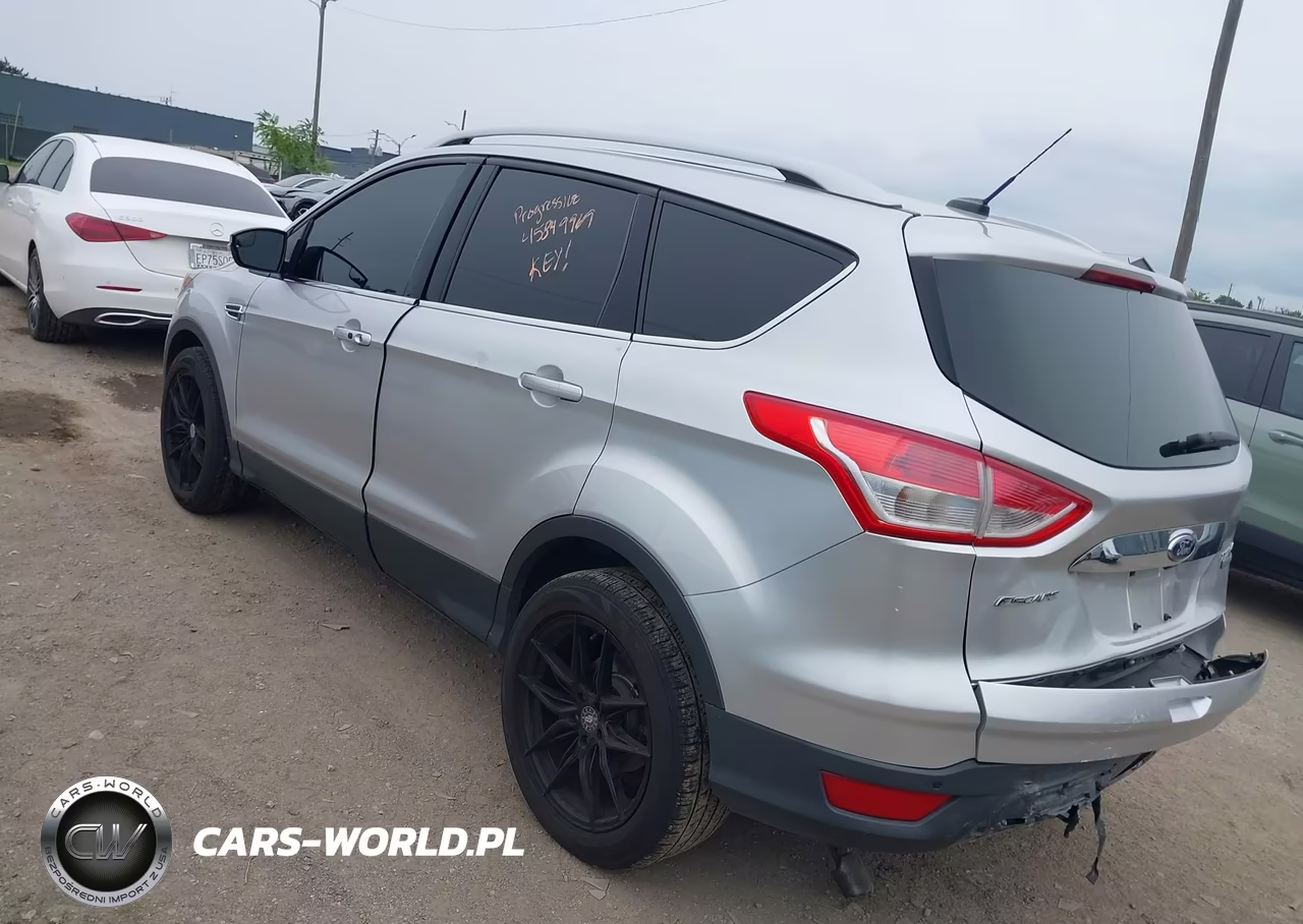 2015 Ford Escape Titanium VIN:1FMCU0JX7FUC12095 - 3