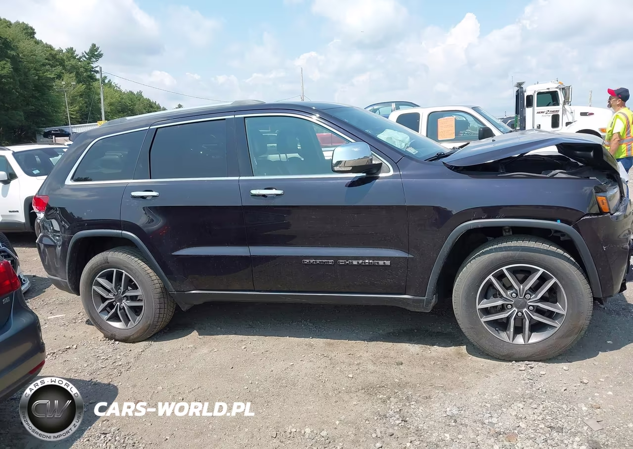2020 Jeep Grand Cherokee Limited 4X4 VIN:1C4RJFBG4LC251379 - 13