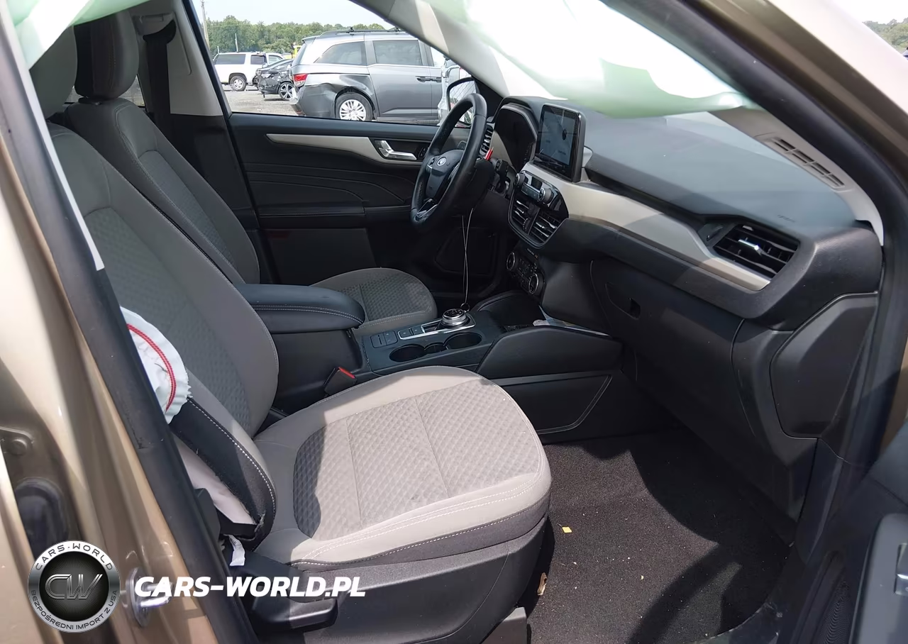 2021 Ford Escape Se VIN:1FMCU0G68MUA99656 - 5