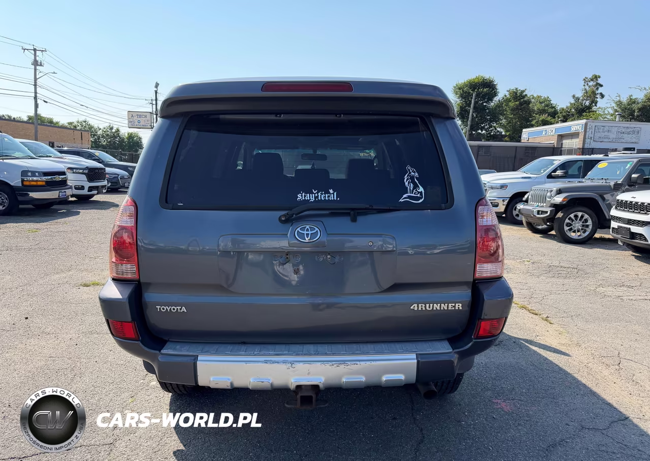 2005 Toyota 4Runner Sport Edition VIN:JTEBU14R158044105 - 10