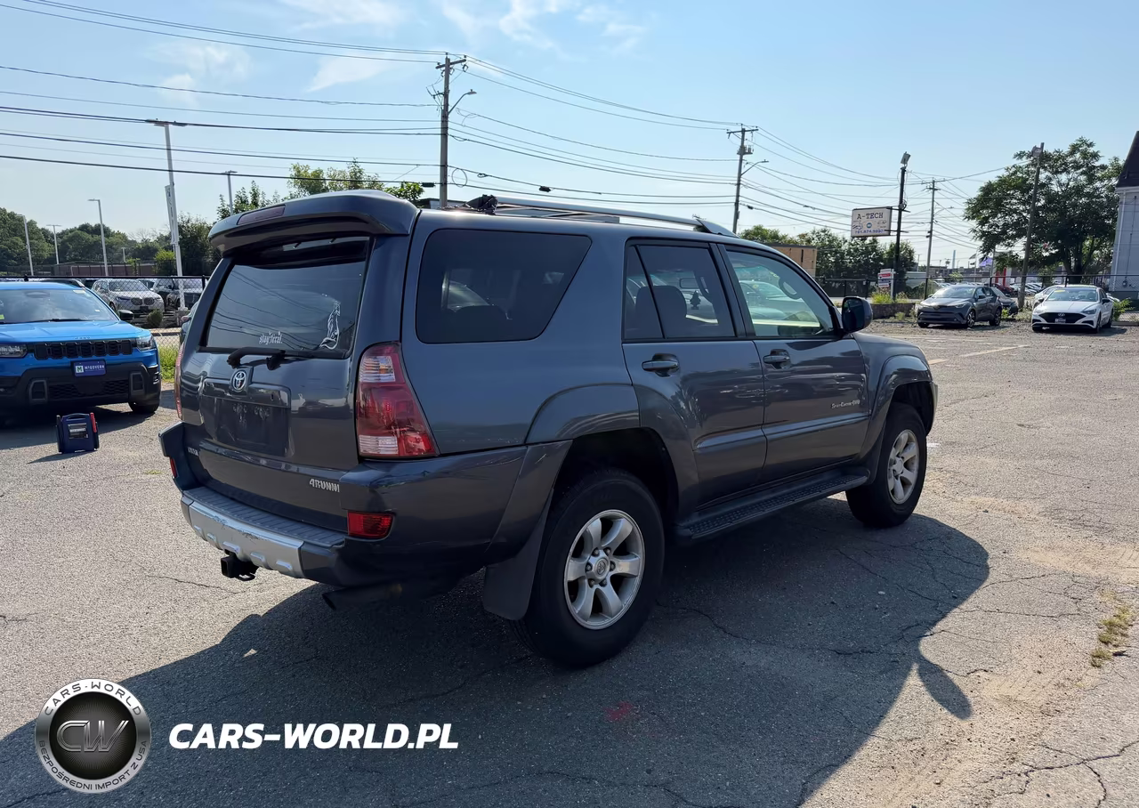 2005 Toyota 4Runner Sport Edition VIN:JTEBU14R158044105 - 4