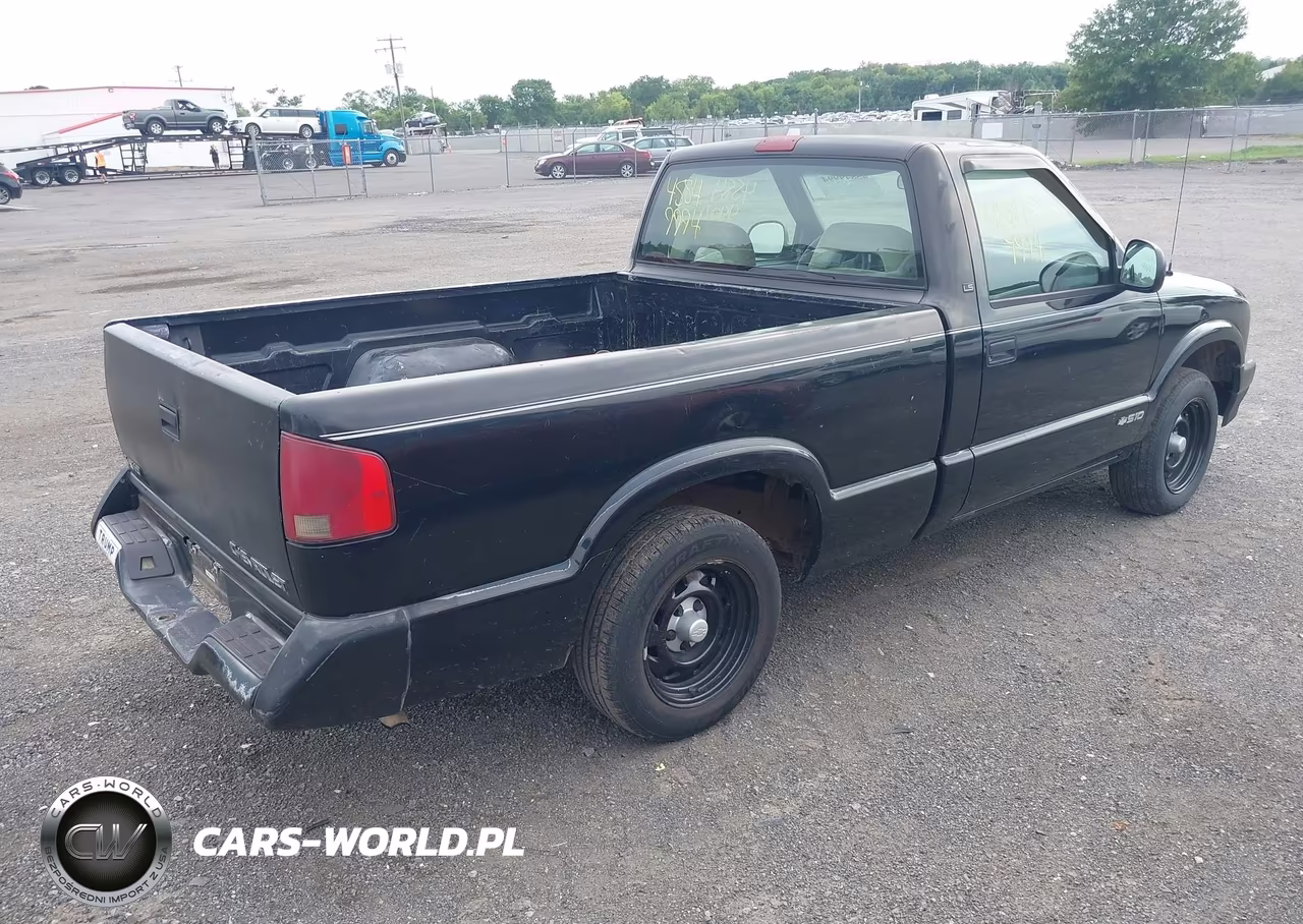 1997 Chevrolet S-10 Ls VIN:1GCCS1440VK109306 - 4