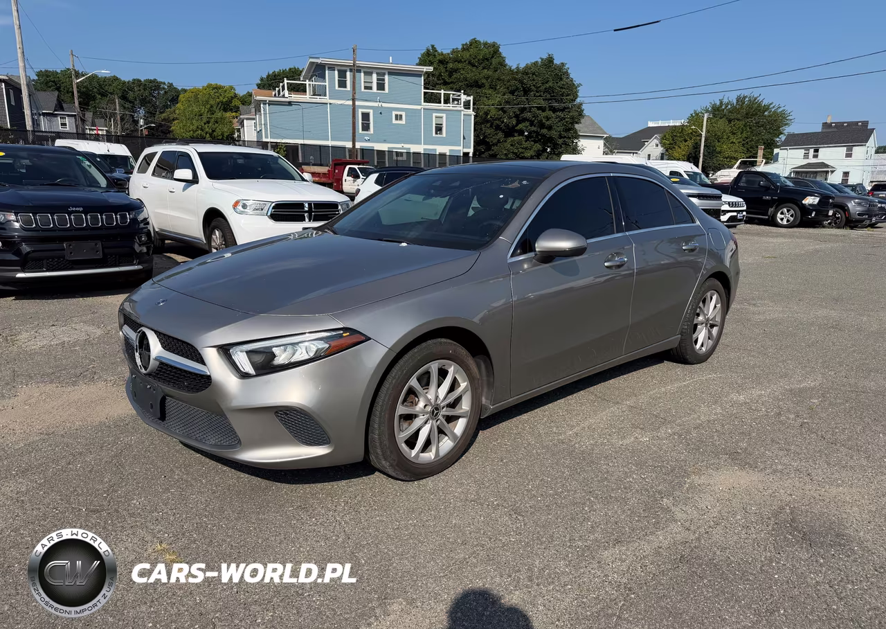2019 Mercedes-Benz A 220 4Matic VIN:WDD3G4FB0KW024667 - 2