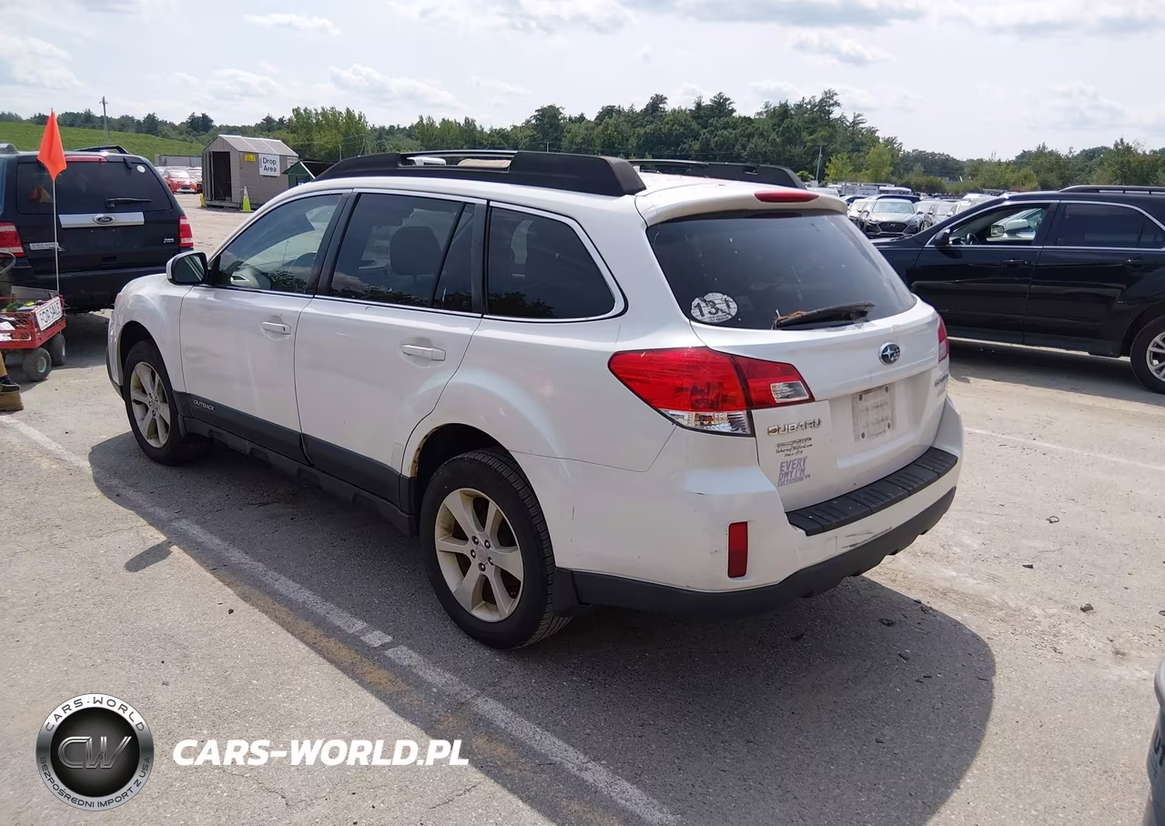 2013 Subaru Outback 2.5I Premium VIN:4S4BRBCC5D3273922 - 3
