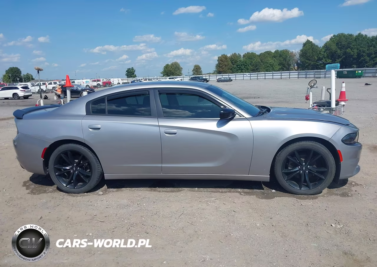 2017 Dodge Charger Se Rwd VIN:2C3CDXBG3HH584135 - 13