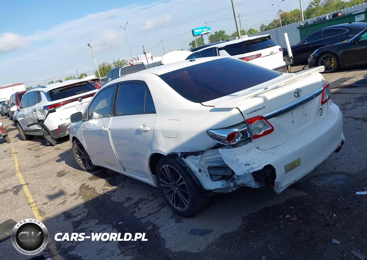 2011 Toyota Corolla S VIN:2T1BU4EE0BC713286 - 3
