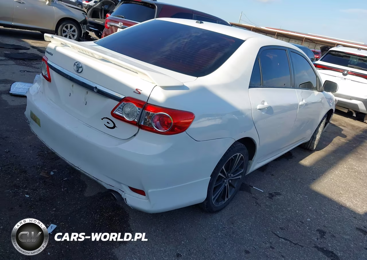 2011 Toyota Corolla S VIN:2T1BU4EE0BC713286 - 4