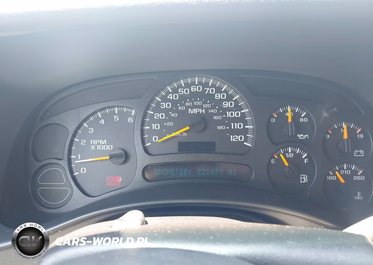 2004 Chevrolet Tahoe Ls VIN:1GNEC13V84R104190 - 7