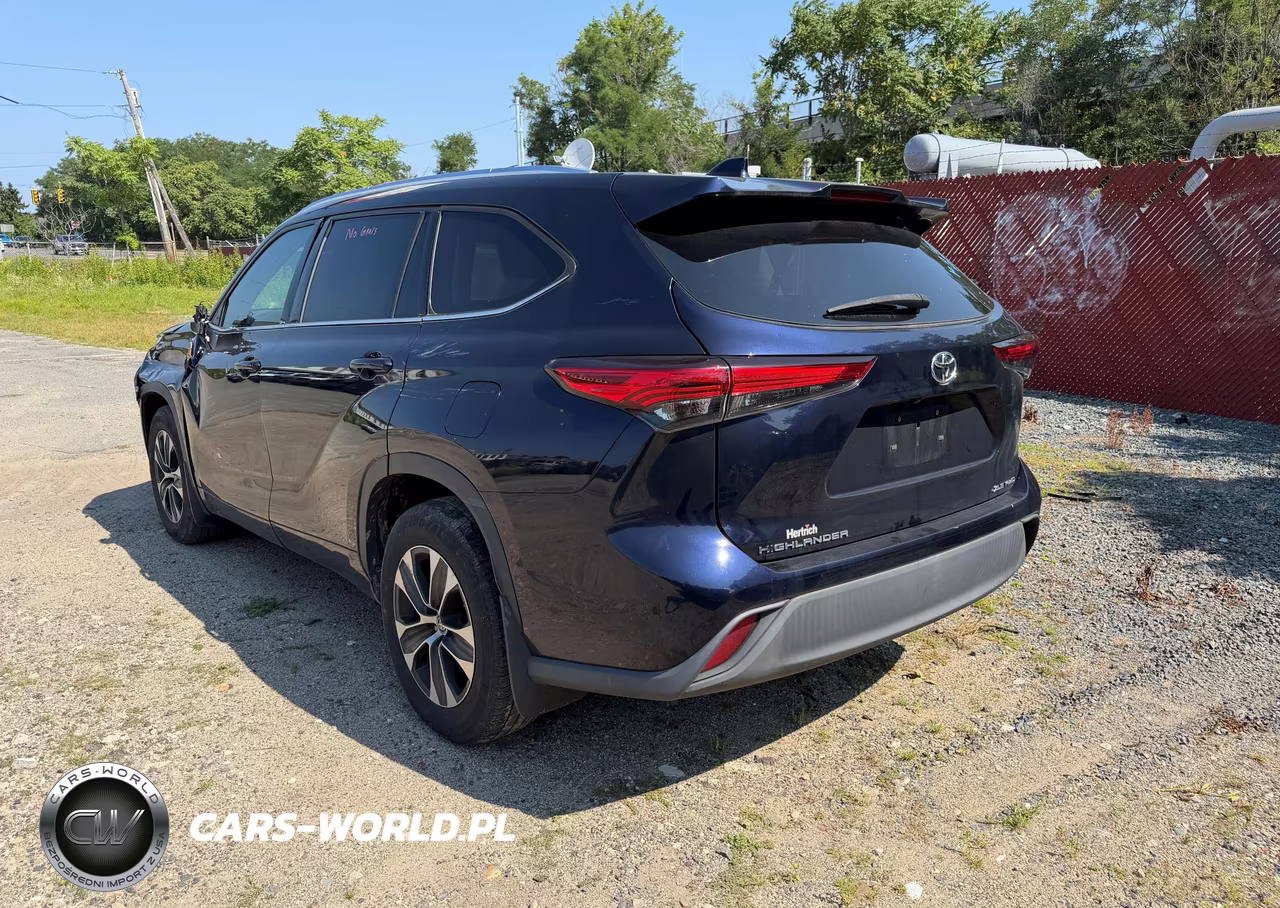 2020 Toyota Highlander Xle VIN:5TDGZRBHXLS512460 - 3