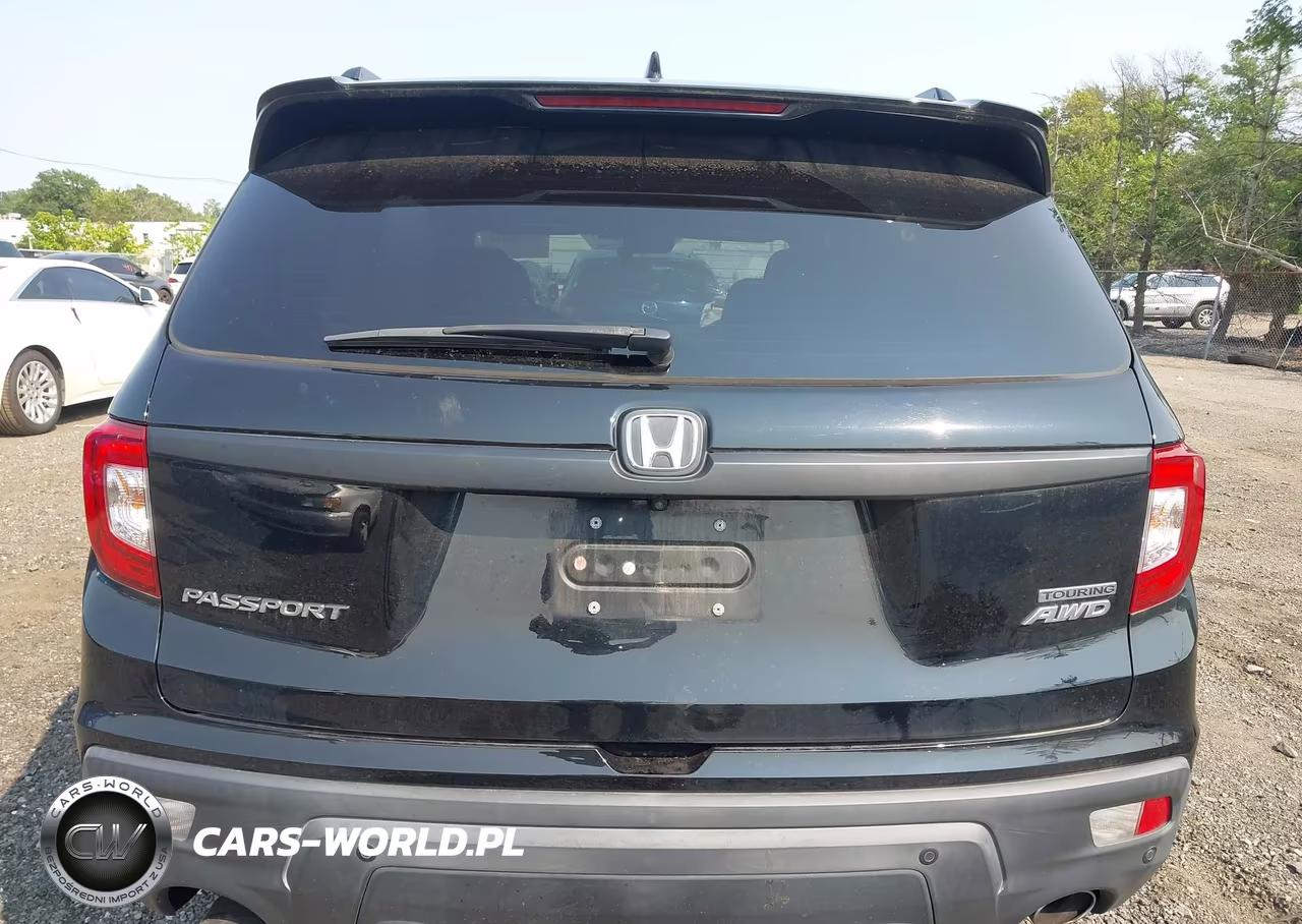 2019 Honda Passport Touring VIN:5FNYF8H91KB009345 - 15
