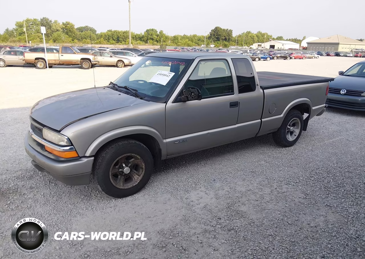 2000 Chevrolet S-10 Ls VIN:1GCCS1942Y8145637 - 2