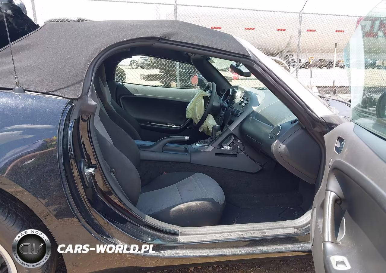 2008 Pontiac Solstice VIN:1G2MC35B28Y130514 - 5