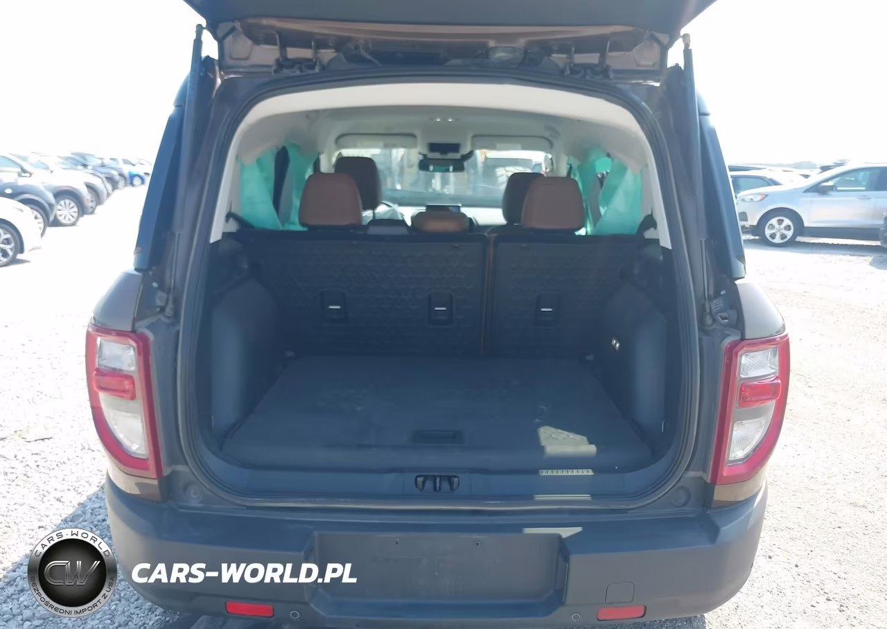 2022 Ford Bronco Sport Outer Banks VIN:3FMCR9C6XNRD11705 - 17