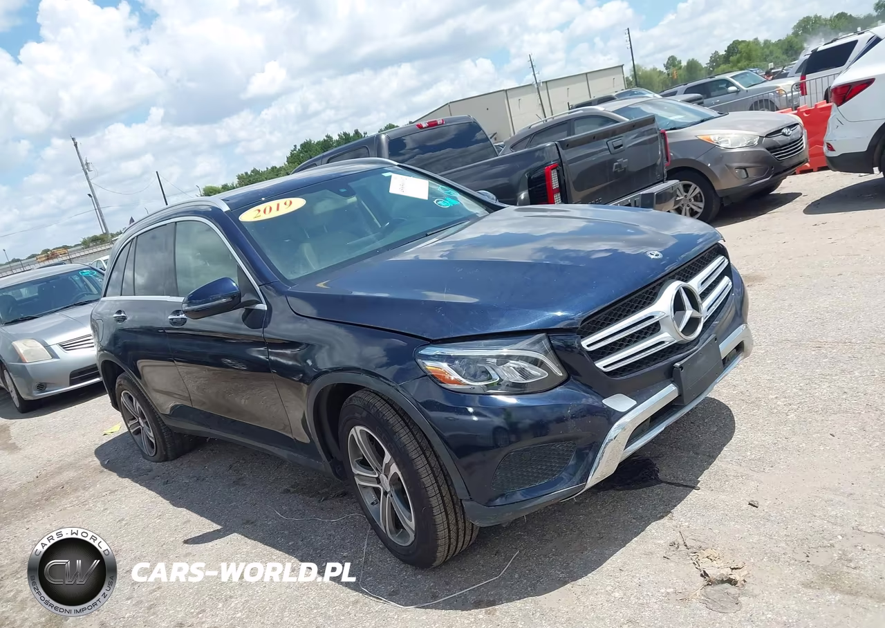 2019 Mercedes-Benz Glc 300 4Matic – zdjęcie 1 z 16