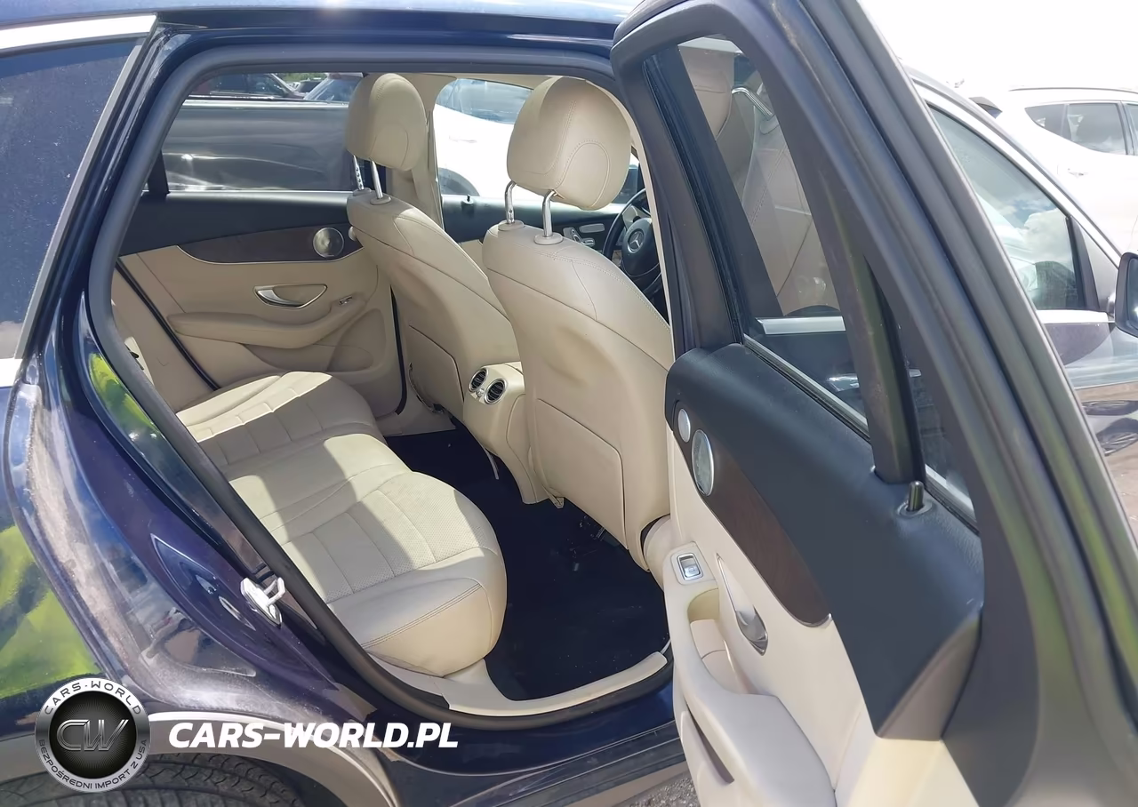 2019 Mercedes-Benz Glc 300 4Matic VIN:WDC0G4KB5KF623187 - 8