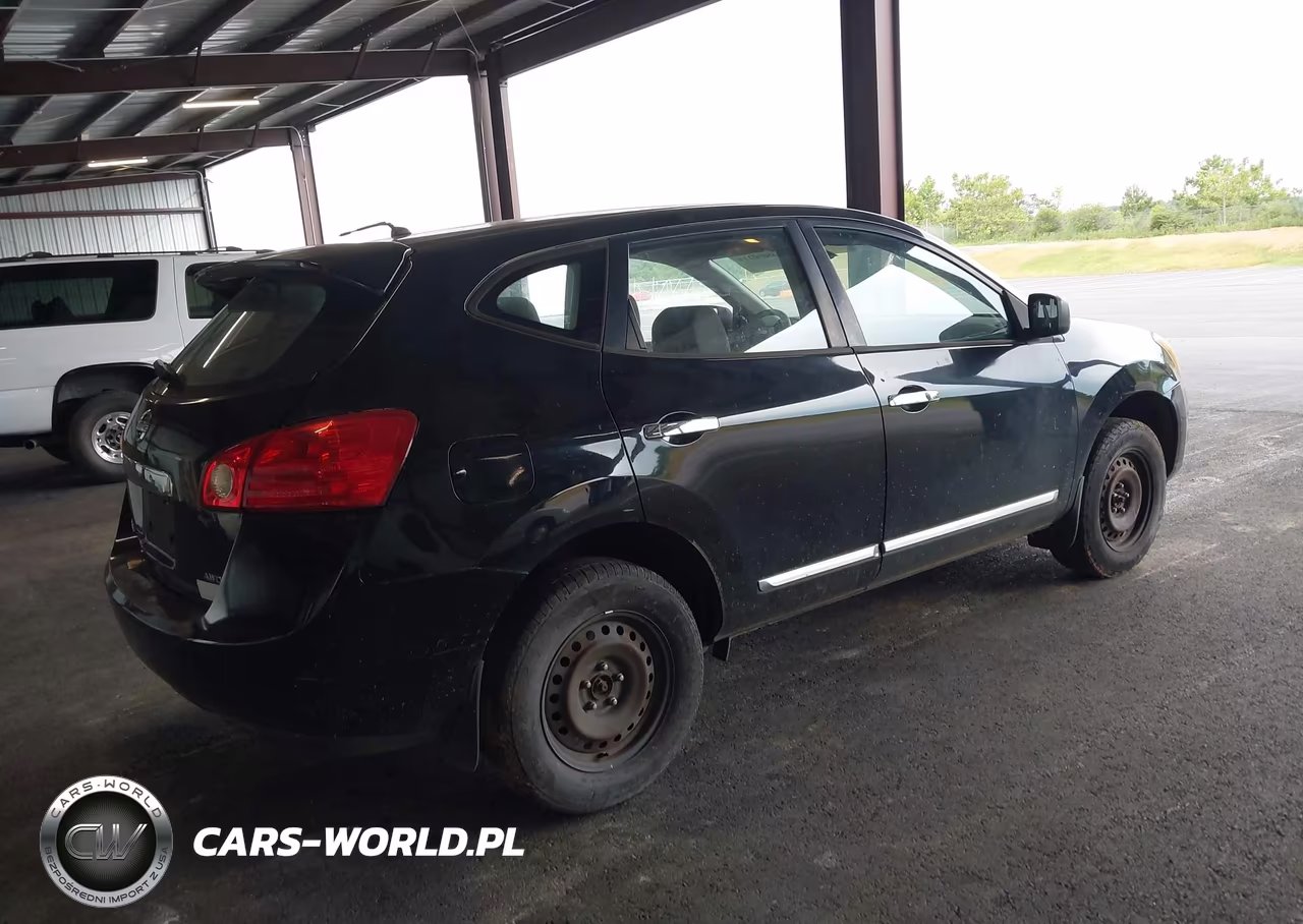 2013 Nissan Rogue S VIN:JN8AS5MV0DW627399 - 4