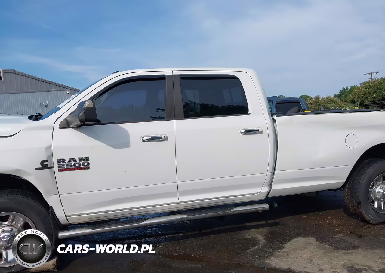 2015 Ram 2500 Slt VIN:3C6UR5JL0FG509742 - 15