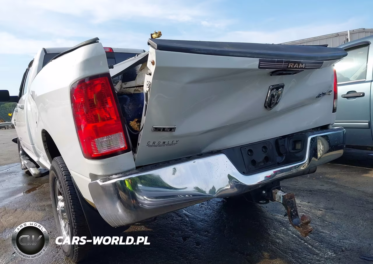2015 Ram 2500 Slt VIN:3C6UR5JL0FG509742 - 18