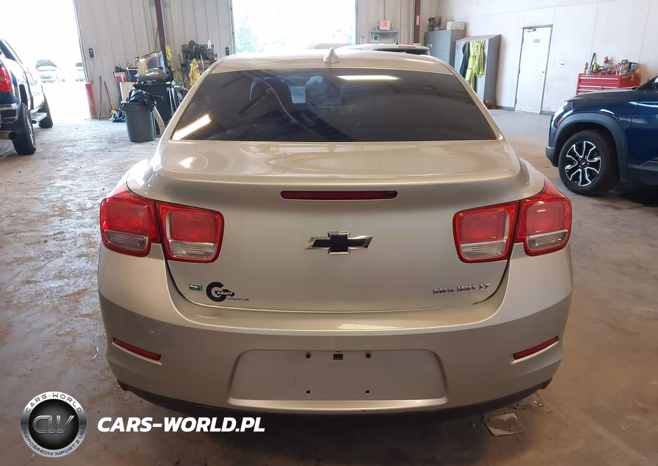 2015 Chevrolet Malibu 1Lt VIN:1G11C5SL7FU132084 - 16