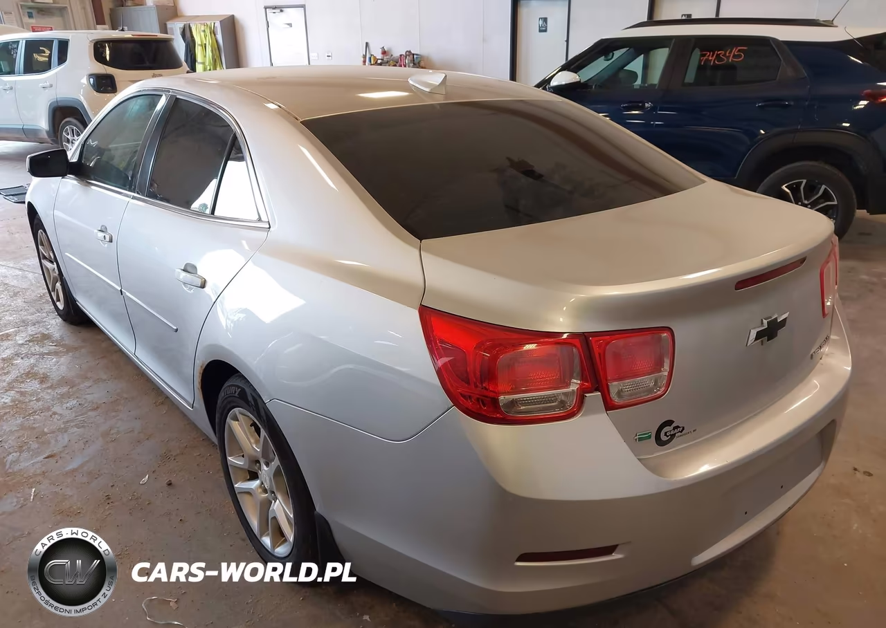 2015 Chevrolet Malibu 1Lt VIN:1G11C5SL7FU132084 - 3