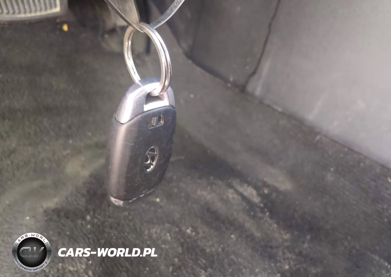 2023 Hyundai Elantra Sel VIN:KMHLM4AG5PU395697 - 11