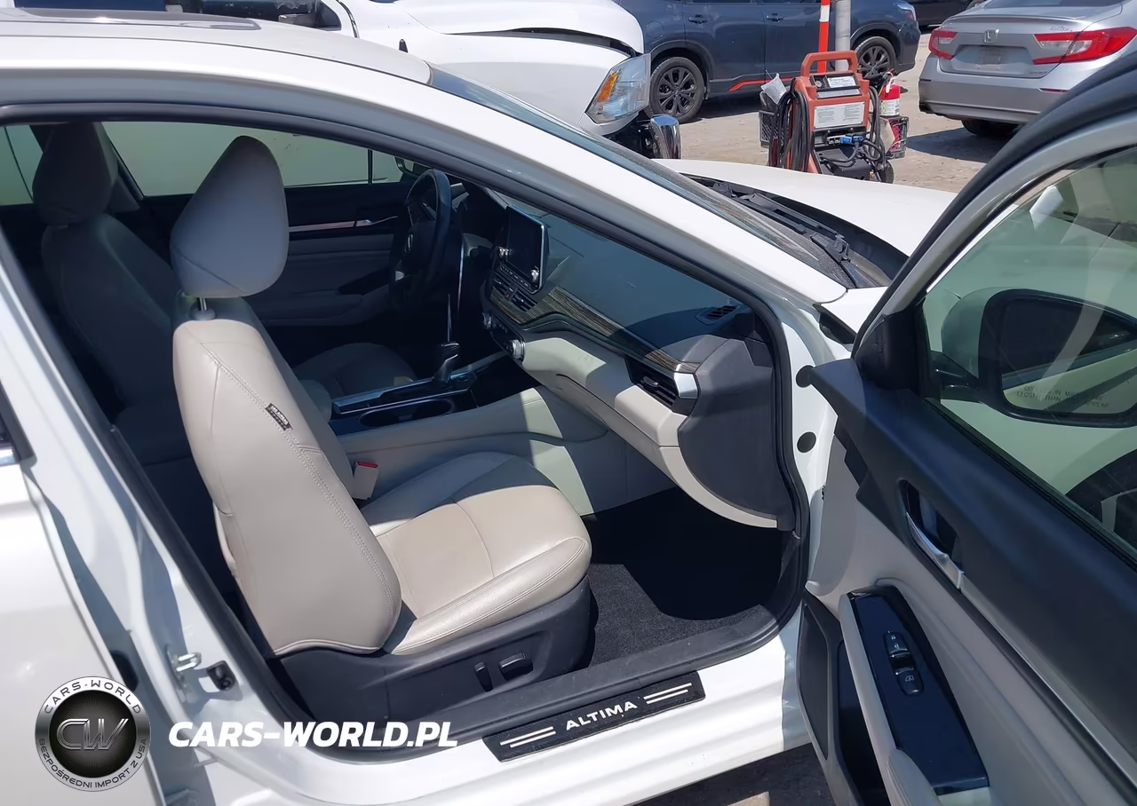 2020 Nissan Altima Platinum Vc-Turbo Fwd VIN:1N4AL4FV2LC137567 - 5