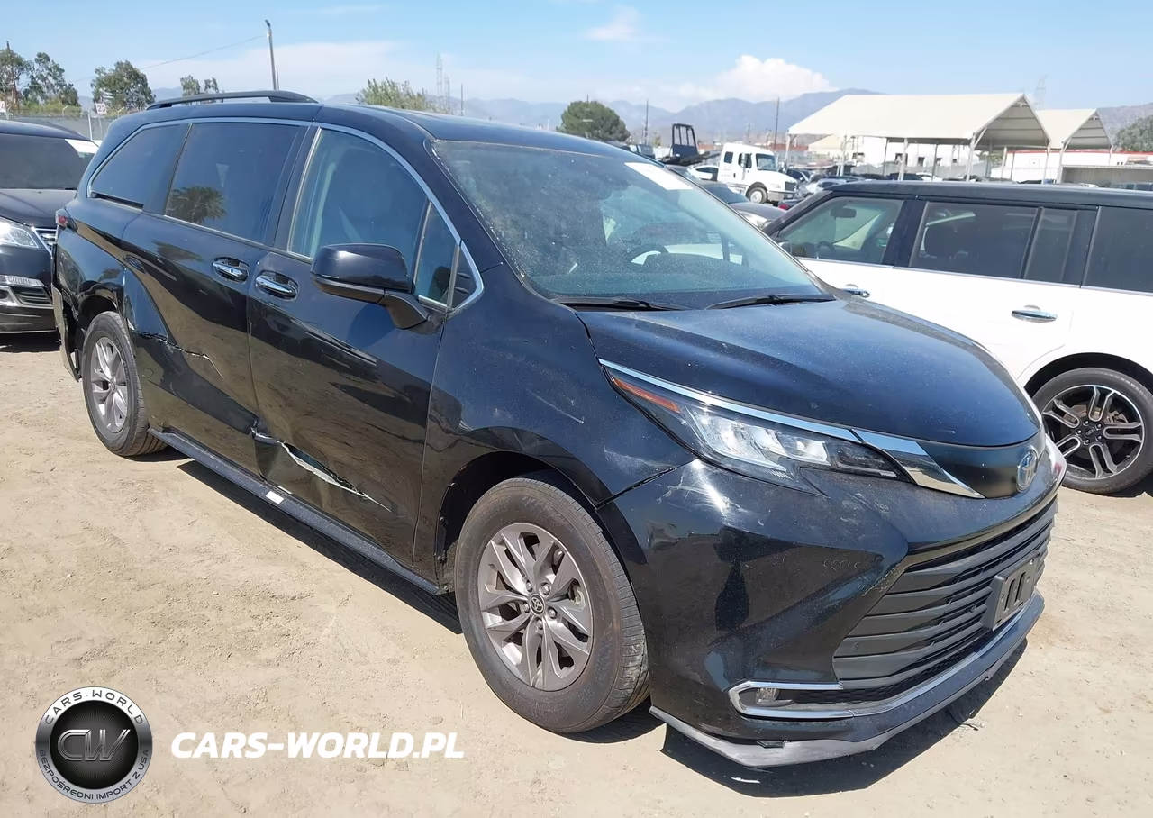 2023 Toyota Sienna Xle – zdjęcie 1 z 20