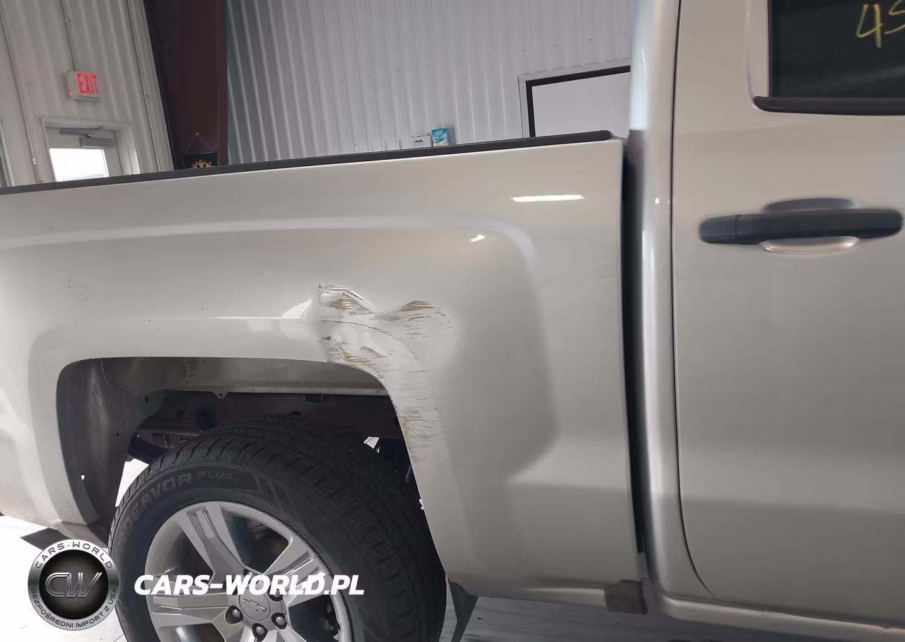 2018 Chevrolet Silverado 1500 Custom VIN:3GCUKPEC3JG608132 - 6