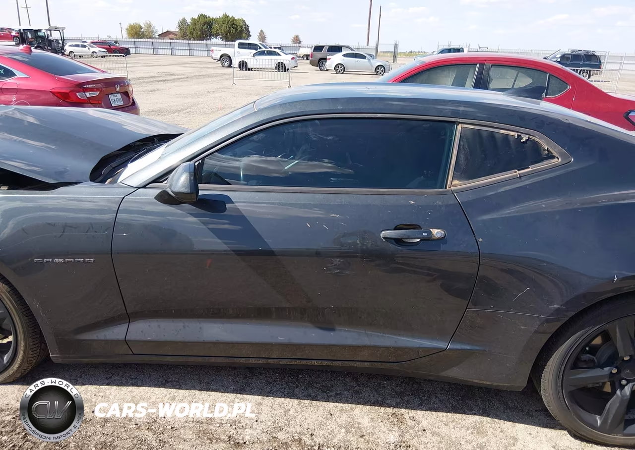 2018 Chevrolet Camaro 1Lt VIN:1G1FB1RS9J0145059 - 15