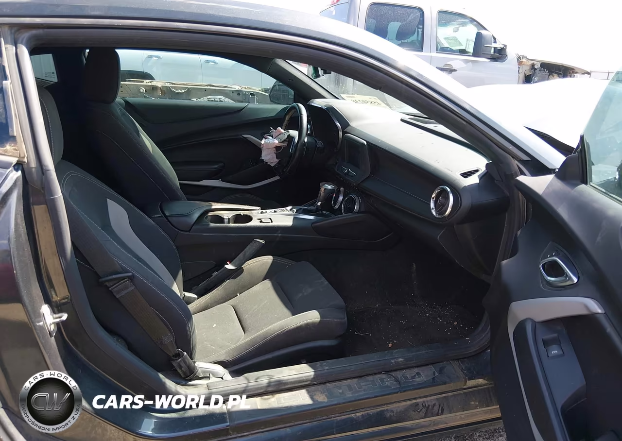 2018 Chevrolet Camaro 1Lt VIN:1G1FB1RS9J0145059 - 5