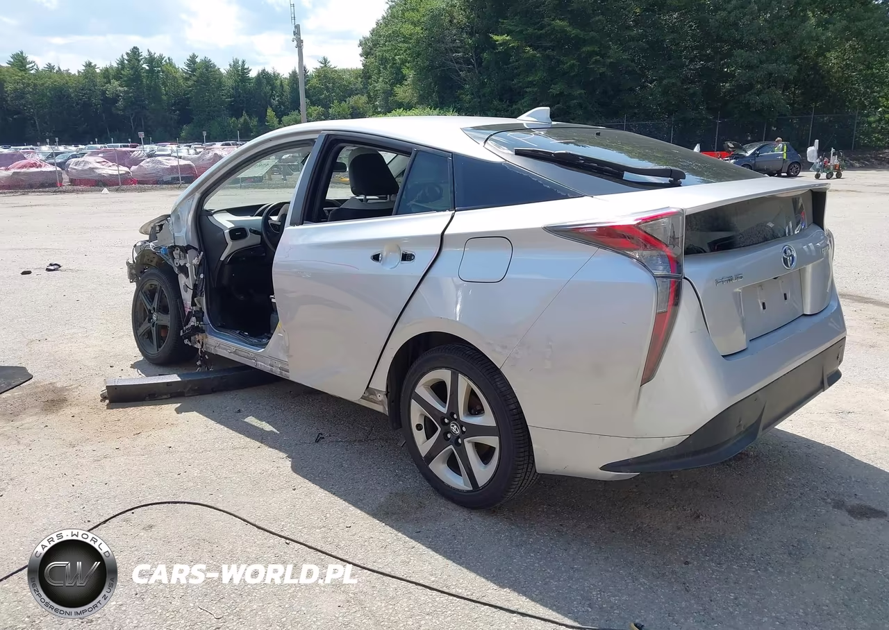 2016 Toyota Prius Three Touring VIN:JTDKARFU6G3515484 - 3
