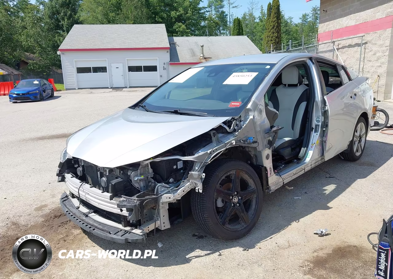 2016 Toyota Prius Three Touring VIN:JTDKARFU6G3515484 - 6