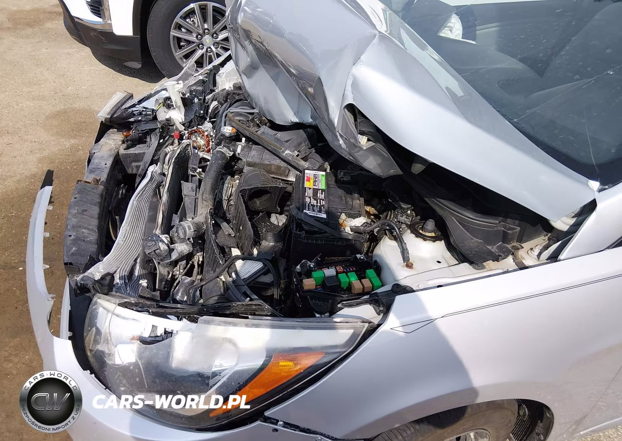 2015 Hyundai Accent Gls VIN:KMHCT4AE4FU915677 - 19