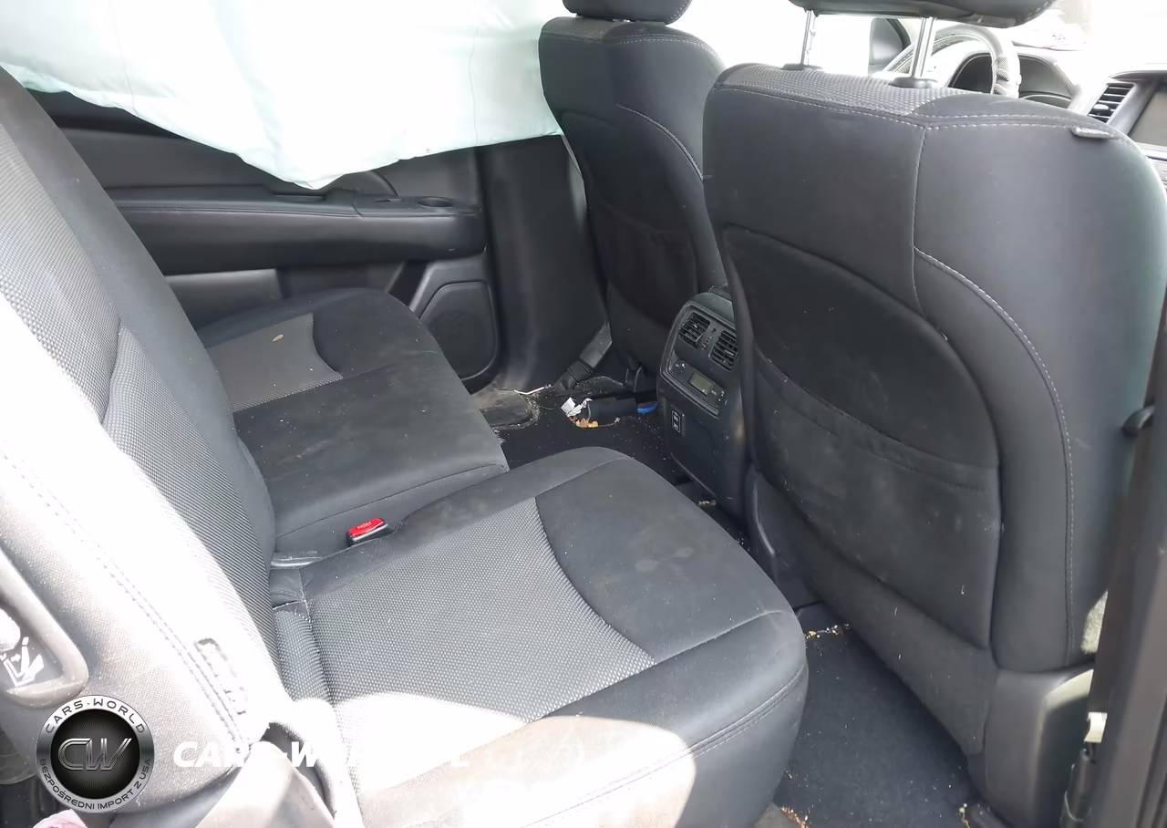 2018 Nissan Pathfinder Sv VIN:5N1DR2MM9JC670707 - 8