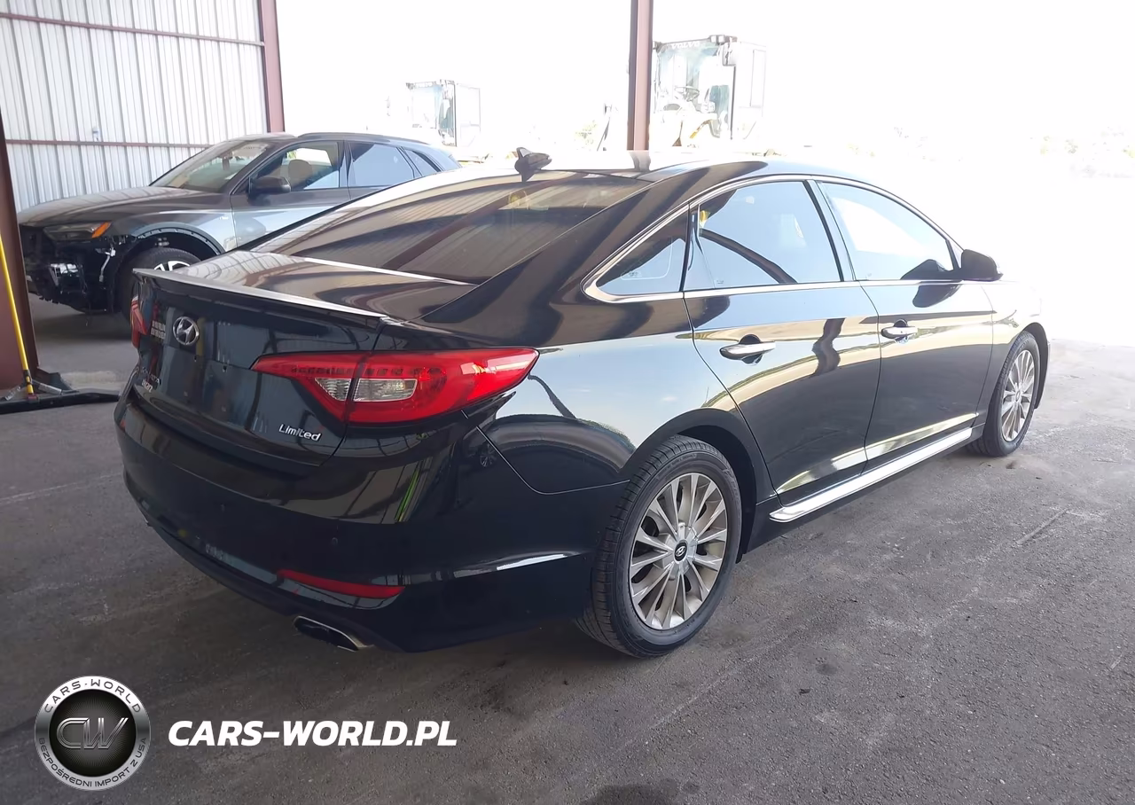 2015 Hyundai Sonata Limited VIN:5NPE34AF7FH072140 - 4