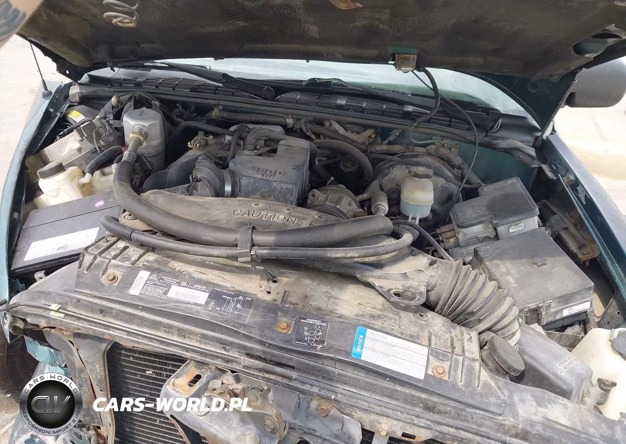 1998 Chevrolet S-10 Ls VIN:1GCCS1440W8232358 - 10
