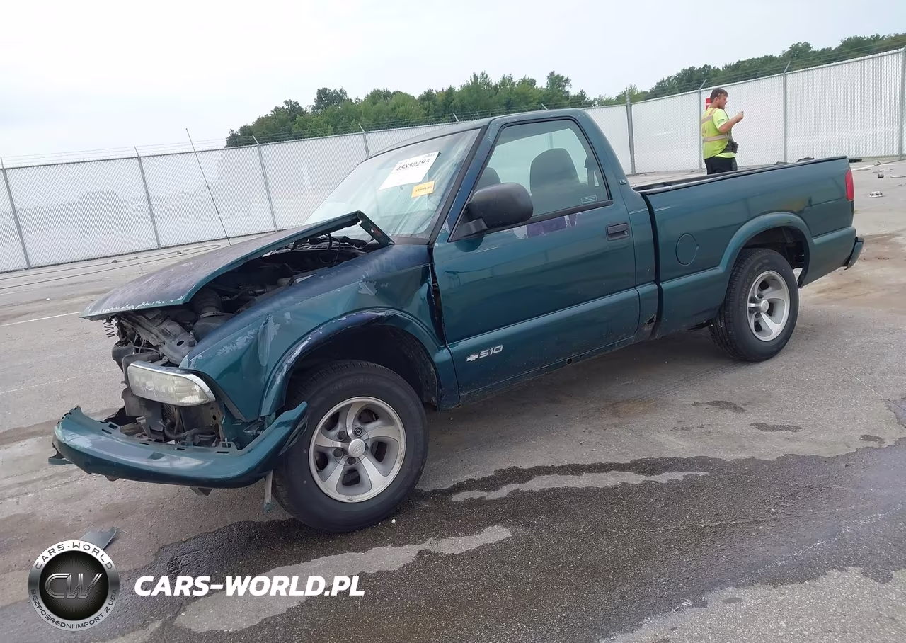 1998 Chevrolet S-10 Ls VIN:1GCCS1440W8232358 - 2