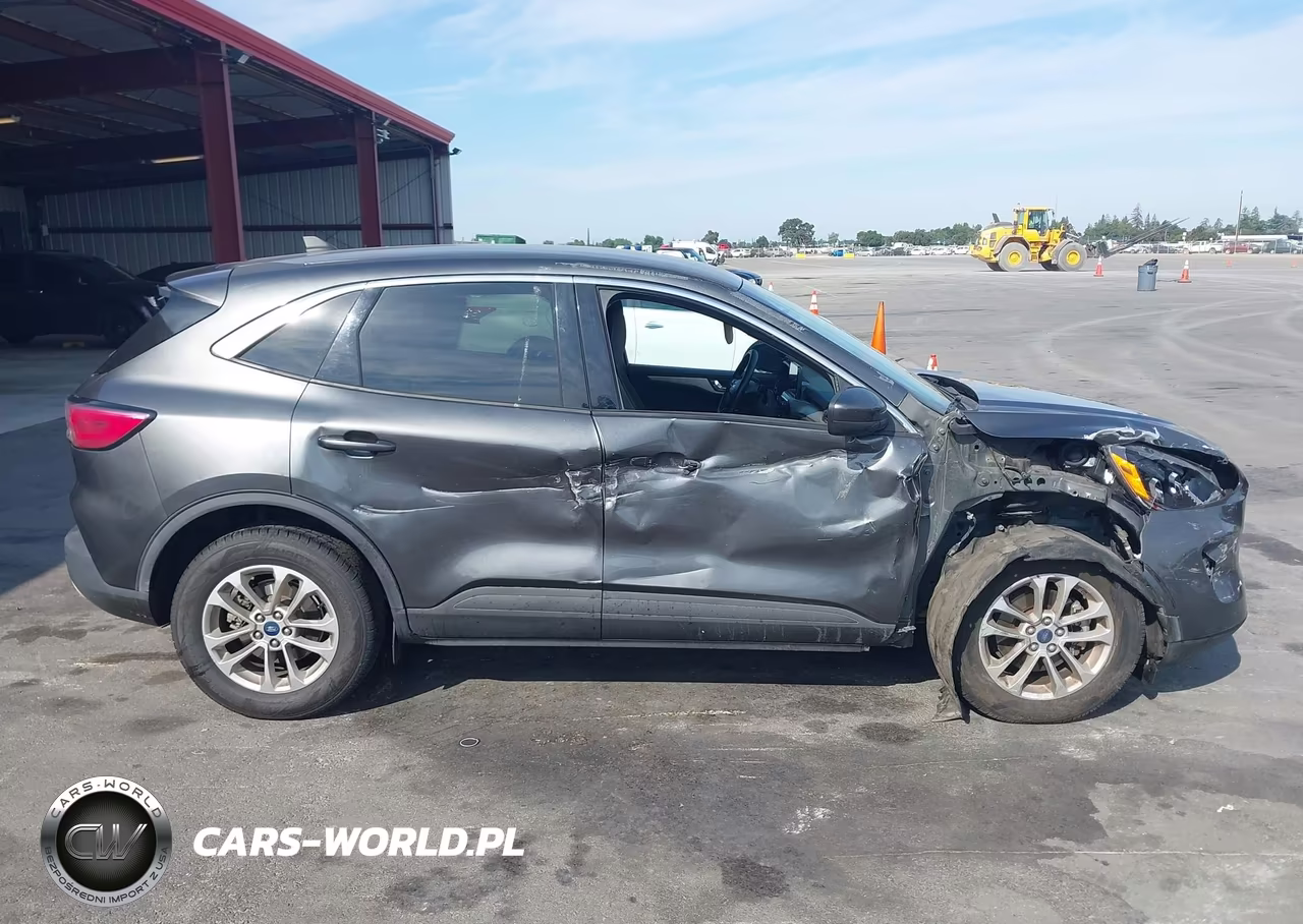 2020 Ford Escape Se VIN:1FMCU9G67LUC61909 - 13