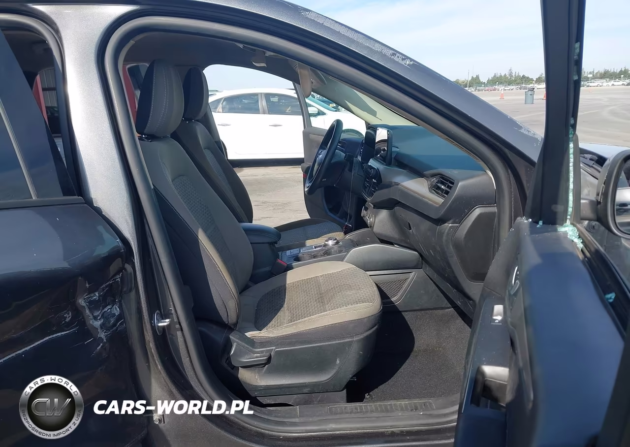 2020 Ford Escape Se VIN:1FMCU9G67LUC61909 - 5