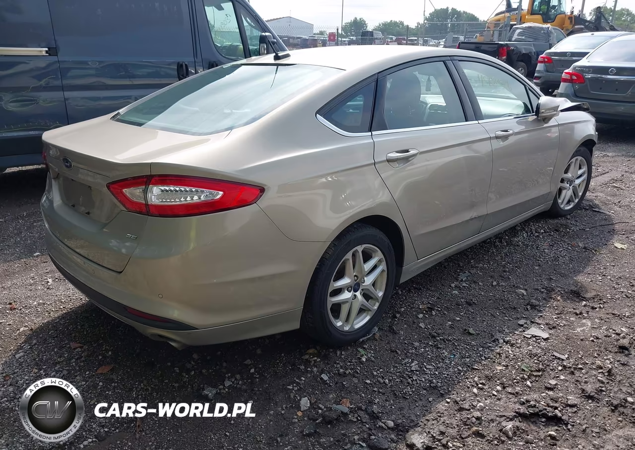 2015 Ford Fusion Se VIN:3FA6P0H78FR296522 - 4