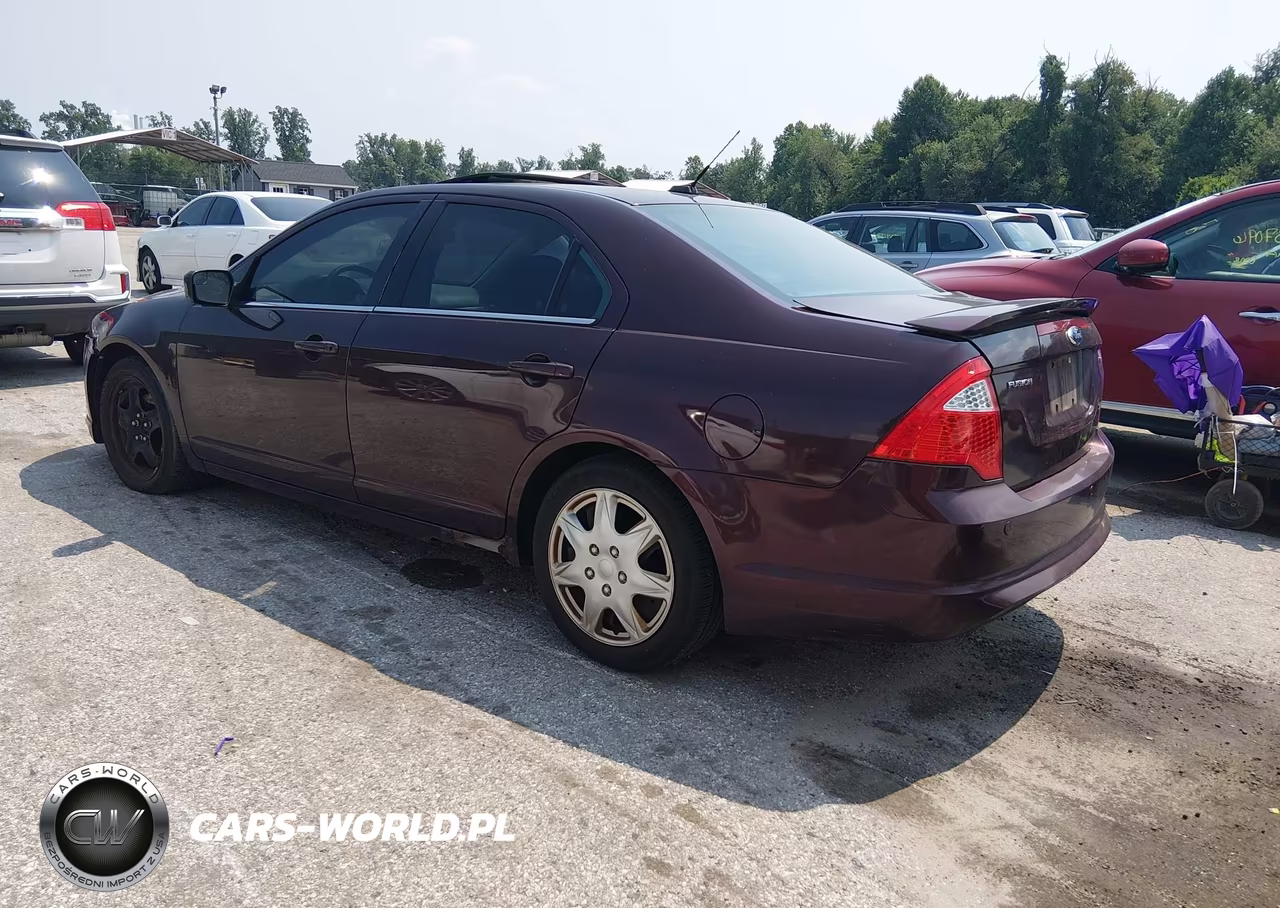 2011 Ford Fusion Se VIN:3FAHP0HA5BR207424 - 3