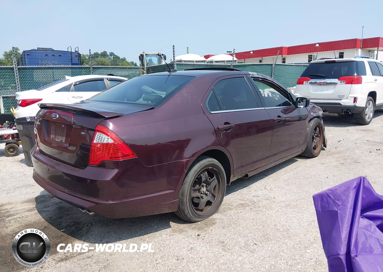 2011 Ford Fusion Se VIN:3FAHP0HA5BR207424 - 4