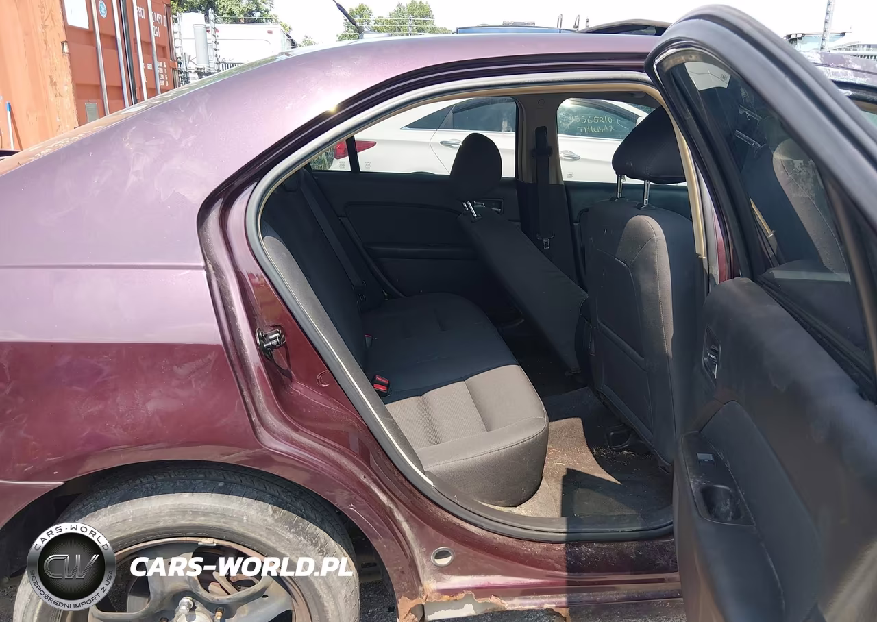 2011 Ford Fusion Se VIN:3FAHP0HA5BR207424 - 8