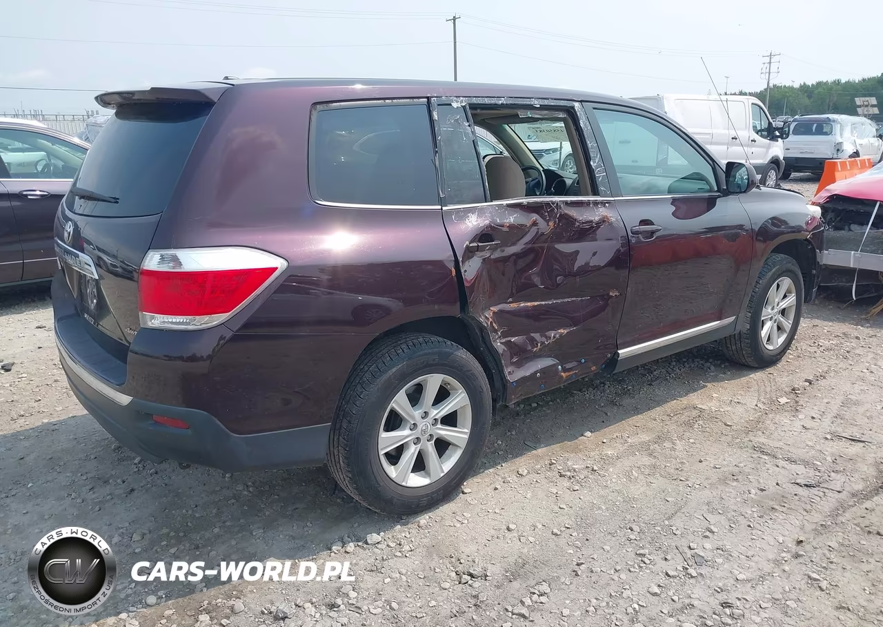 2011 Toyota Highlander Base V6 VIN:5TDBK3EH7BS066628 - 4