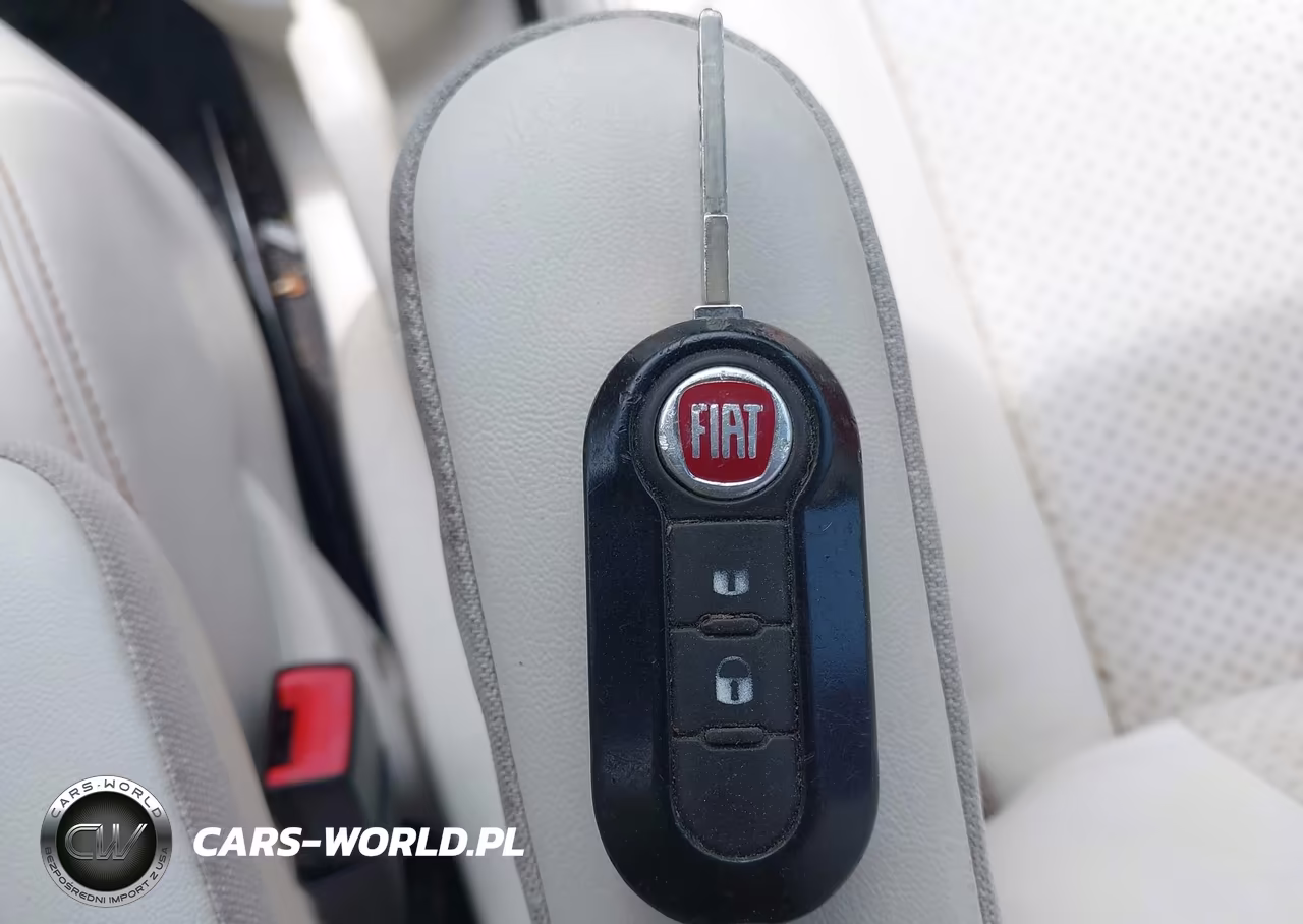 2014 Fiat 500E Battery Electric VIN:3C3CFFGEXET172762 - 11