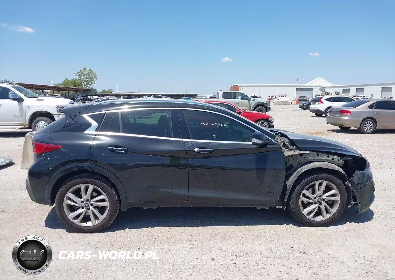 2017 Infiniti Qx30 Premium VIN:SJKCH5CP6HA035561 - 14