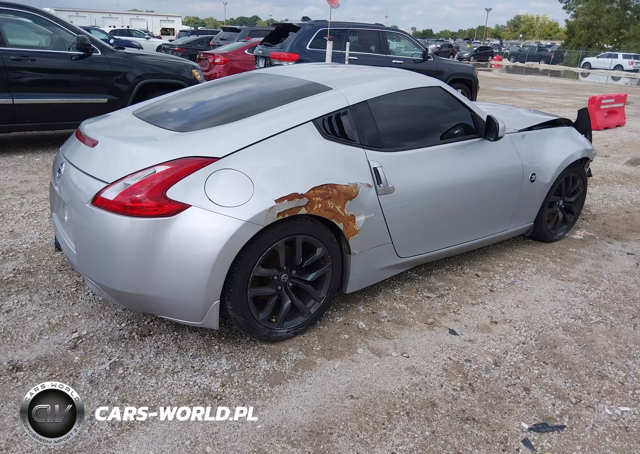 2016 Nissan 370Z VIN:JN1AZ4EHXGM934205 - 4